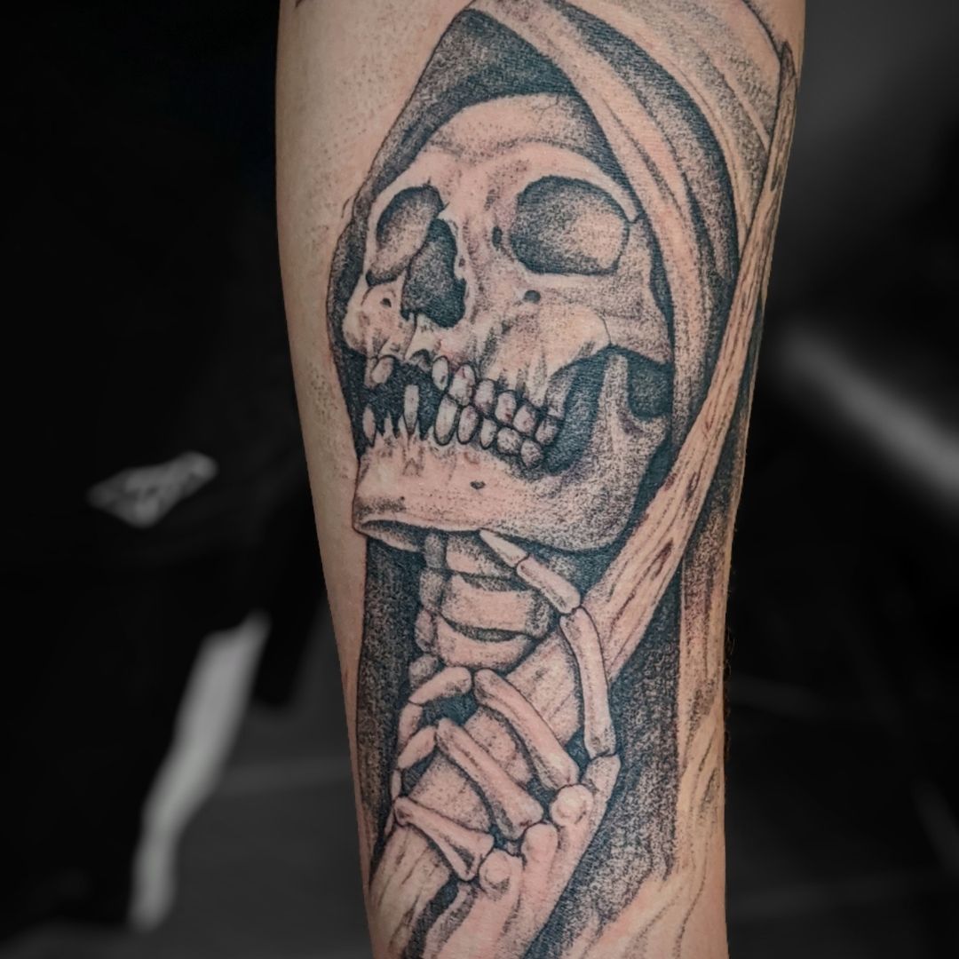 Tribal skull tattoo design black outline vector on white background, Skull  with floral design vector 22936963 Vector Art at Vecteezy
